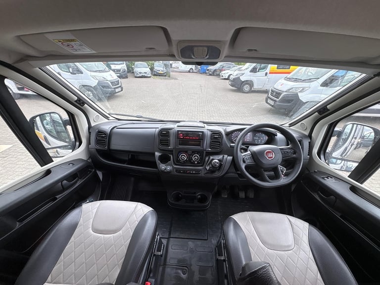 Fiat Weinsberg Carabus 600 K | 4 Berth | Fully Equipped