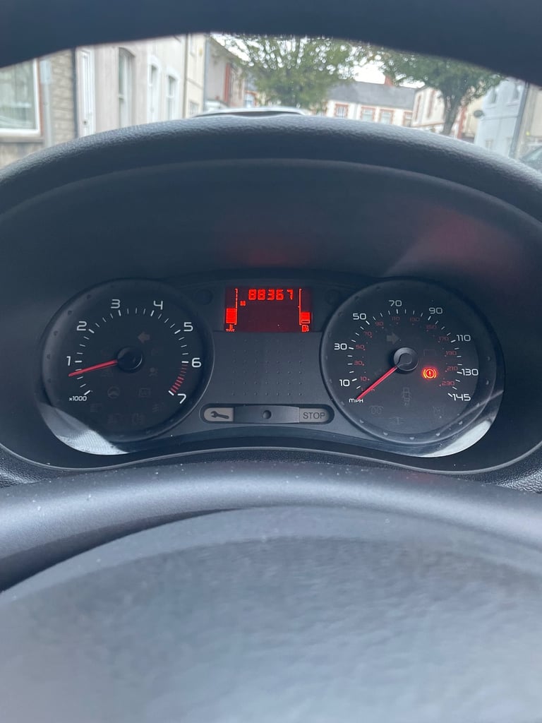 Renault, CLIO, Hatchback, 2006, Manual, 1149 (cc), 5 doors