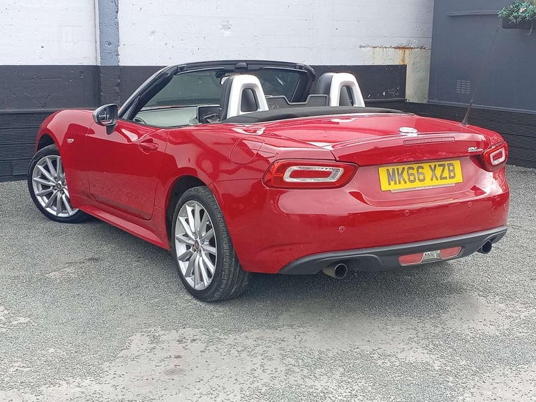 2016 Fiat 124 Spider 1.4 Multiair Anniversary 2dr CONVERTIBLE PETROL Manual