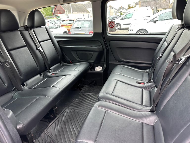 ULEZ COMPLIANT MERCEDES-BENZ VITO AUTOMETIC 9 SEATER
