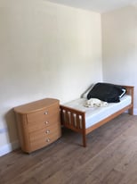 Rooms to rent in shared accommodation