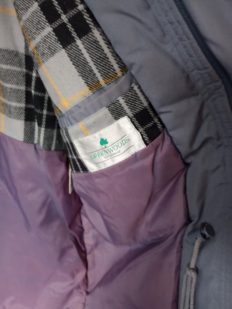 Men’s Greenwoods Winter Coat –  Size S 