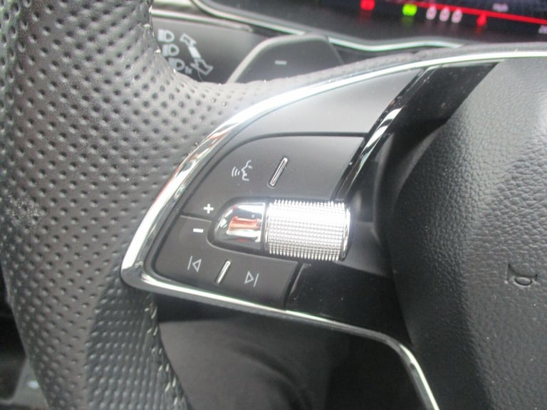 2024 Skoda Superb 2.0 TDI SportLine Plus Hatchback 5dr Diesel DSG Euro 6 (s/s) (150 ps) HATCHBACK...