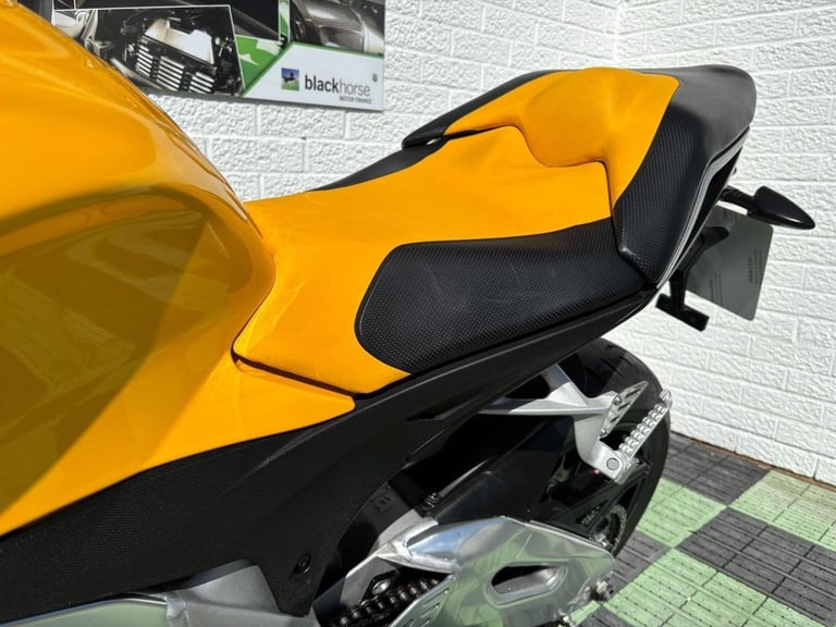 2012 Aprilia Tuono 1100 V4 999 R APRC