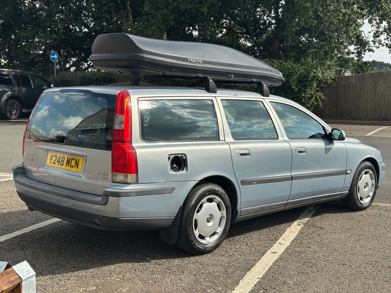 VOLVO V70 2.4 140 Torslanda