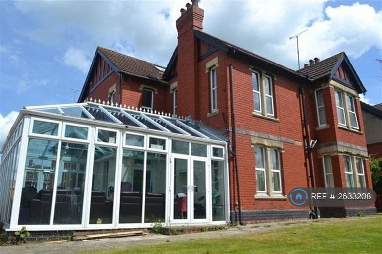 1 bedroom in Barnwood Road, Gloucester, GL2 (#2633208)
