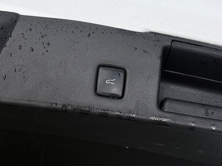 2024 Ford Kuga 2.5 PHEV ST-Line X Edition 5dr CVT HATCHBACK PETROL/ELECTRIC Automatic