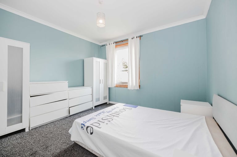 Desirable, 2 bed, 1st floor furnished flat with private garden, in Corstorphine – available soon!