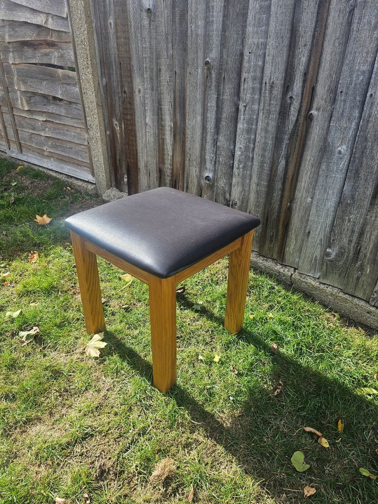 Lovely leather effect topped stool