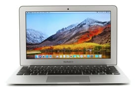 11.6" Apple MacBook Air 1.3GHz Core i5 4GB Ram 121GB SSD Vectorworks AutoCad CorelCad Rhinoceros
