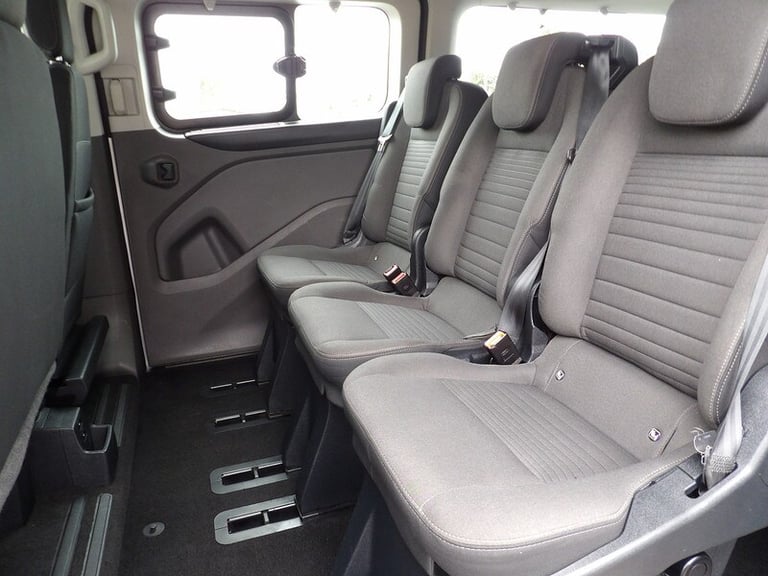 2021 Ford Tourneo Custom 2.0 EcoBlue 130ps Low Roof 8 Seater Titanium MPV DIESEL Manual