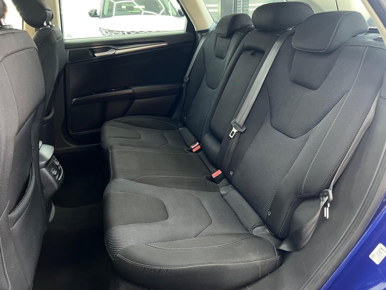 2015 Ford Mondeo 2.0 TDCi Titanium Euro 6 (s/s) 5dr ESTATE Diesel Manual