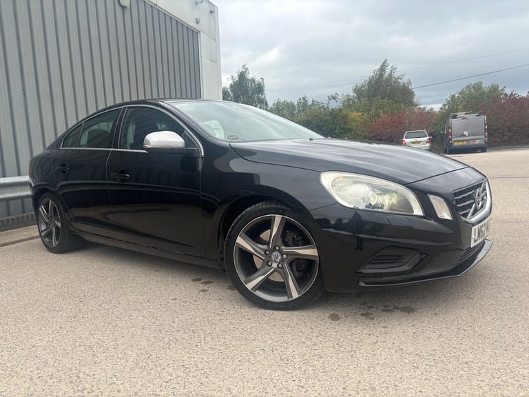 VOLVO, S60 D5 R-DESIGN, FSH, 2 OWNERS. BEAUTIFUL Saloon, 2012, Manual, 2400 (cc), 4 doors.