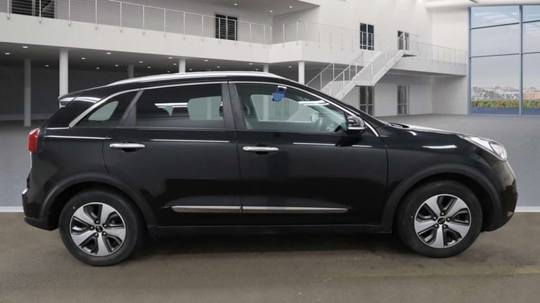 2018 Kia Niro 1.6 Niro 3 PHEV Semi-Auto 5dr SUV Hybrid Automatic