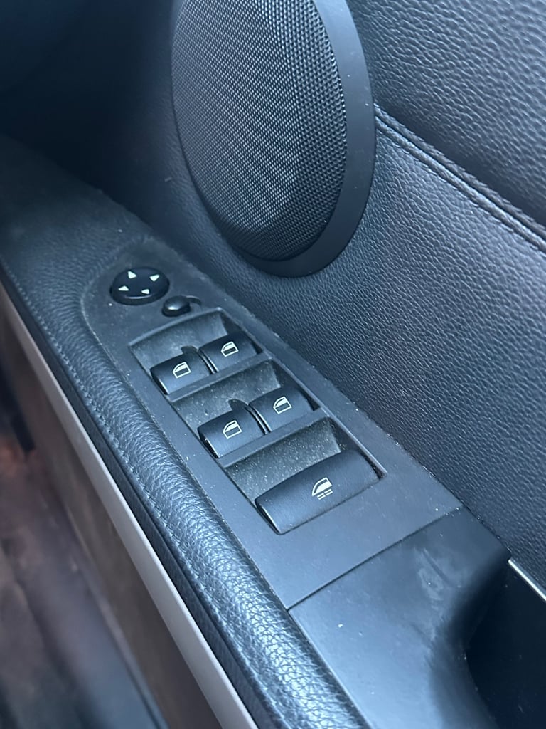 BMW, 3 SERIES, Convertible, 2010, Manual, 2993 (cc),2 doors - Image 12