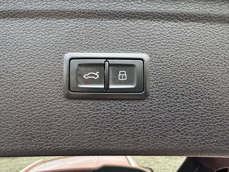 2018 Audi Q5 2.0T FSI Quattro S Line 5dr S Tronic ESTATE PETROL Automatic