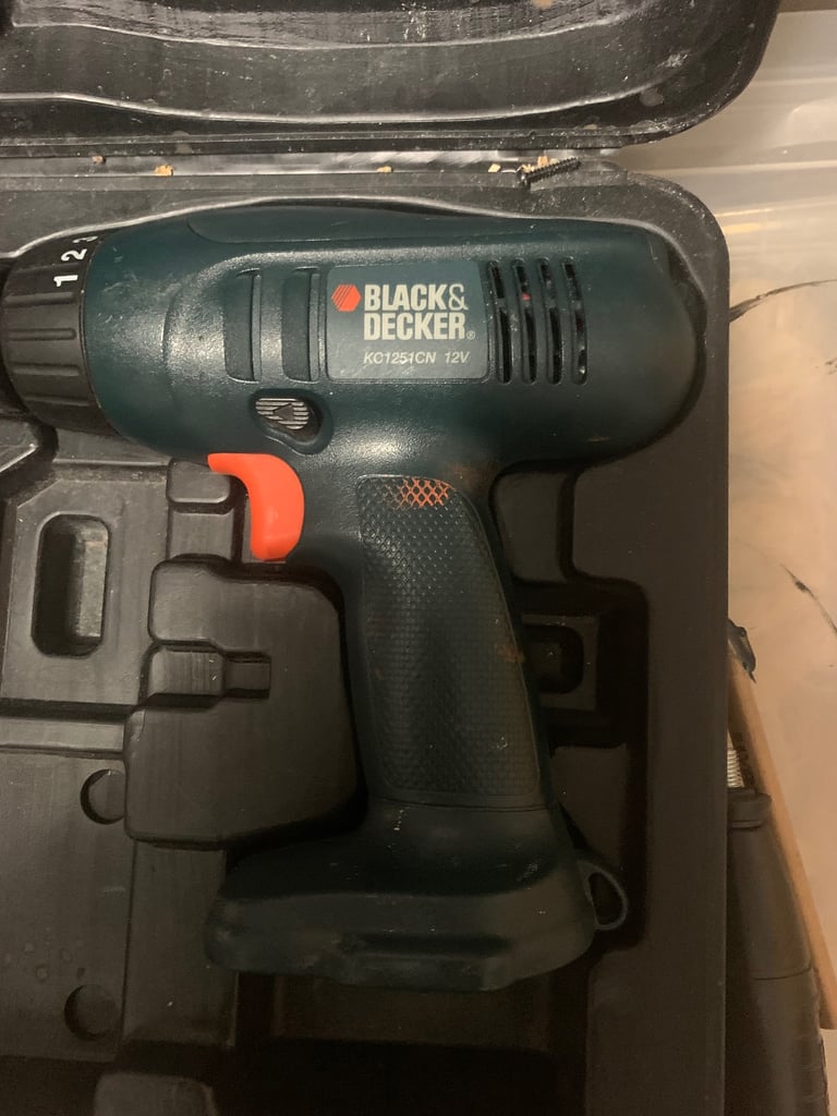Black & Decker 12V Drill