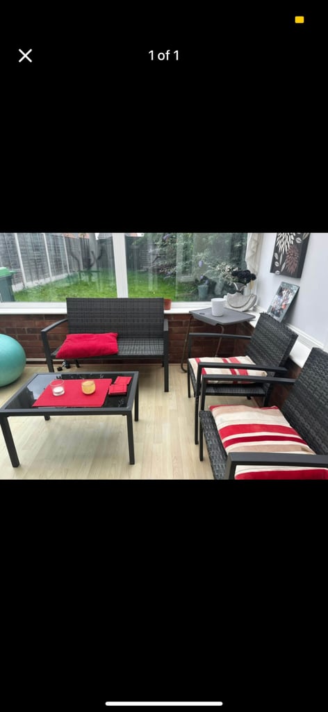 image for Indoor-outdoor furniture set