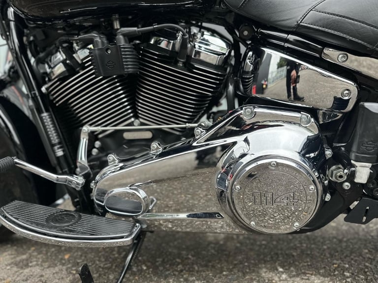 2022/22 Harley-Davidson Heritage Classic 114 1868 Motorcycle 