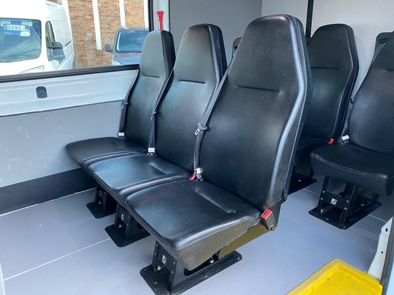 2022 71Reg Ford Transit Leader 9 Seater LWB Crew Van 2.0TDCi Euro6 Air Con +VAT