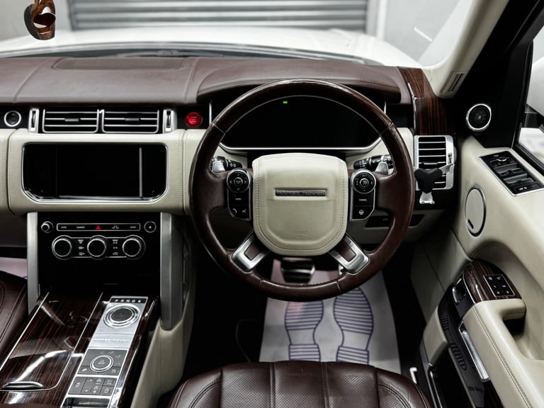 2014 Land Rover Range Rover 3.0 TD V6 Autobiography SUV 5dr Diesel Auto 4WD Euro 5 (s/s) (258 ps)...