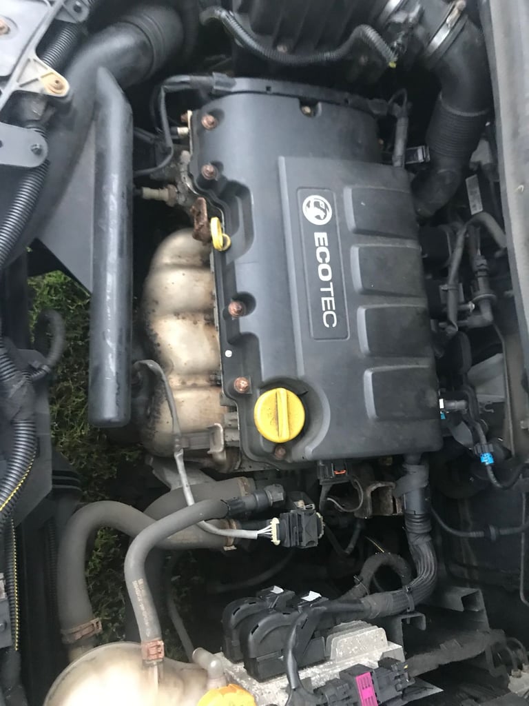 VAUXHALL CORSA 09-15 Year D 1.4 Petrol Engine A14XER