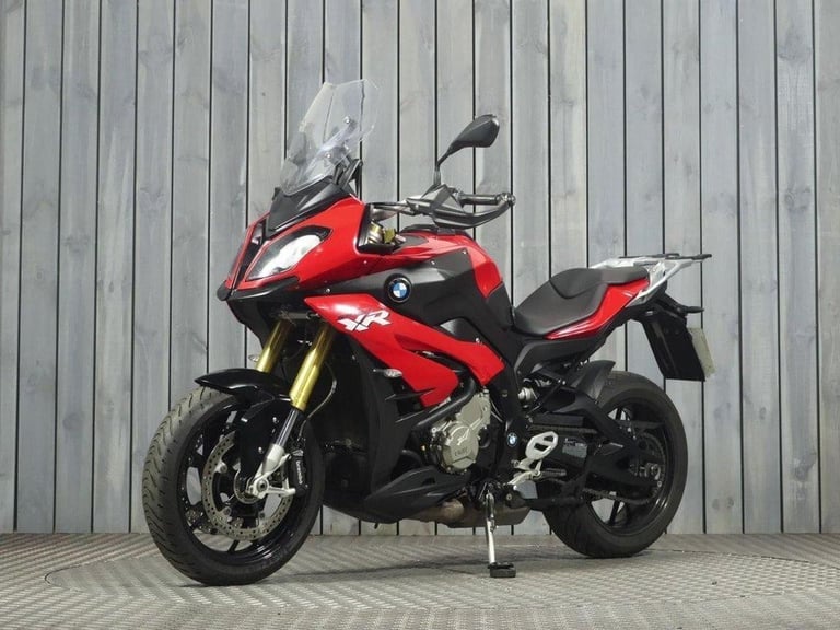 2018 A BMW S 1000 XR SPORT SE