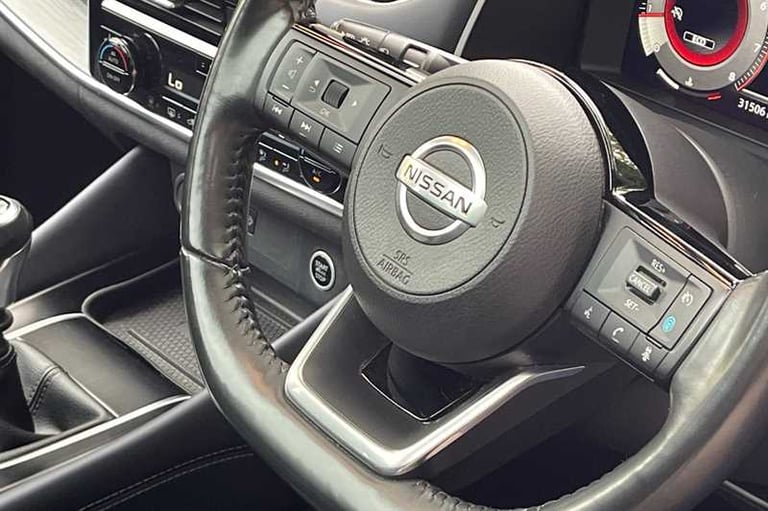 2022 Nissan Qashqai 1.3 DIG-T MH TEKNA 5DR 4x4 Petrol Manual