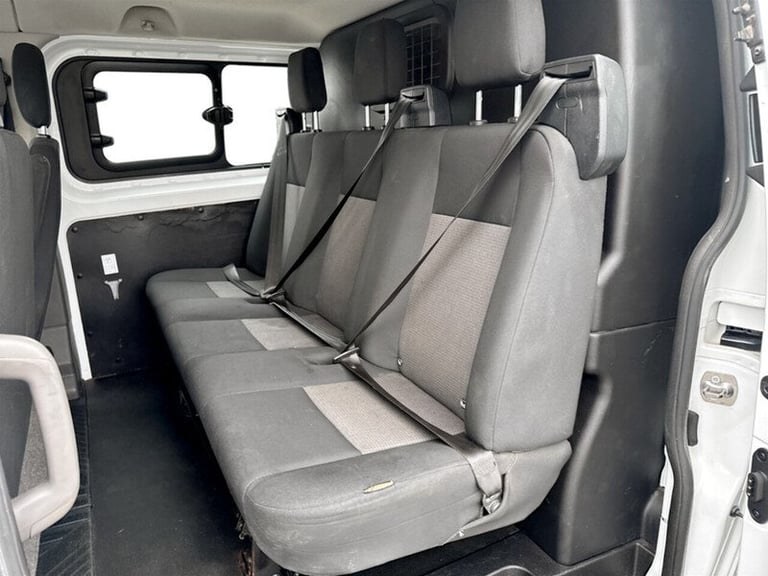  Ford Transit Custom 320 EcoBlue Leader Combi Van Diesel Manual