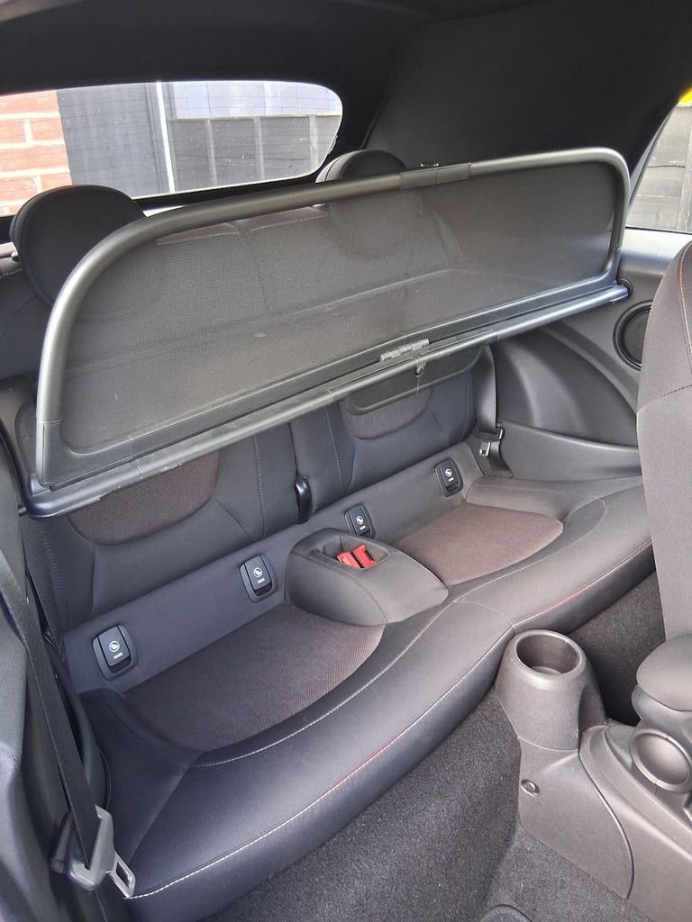 Mini Cooper wind deflector