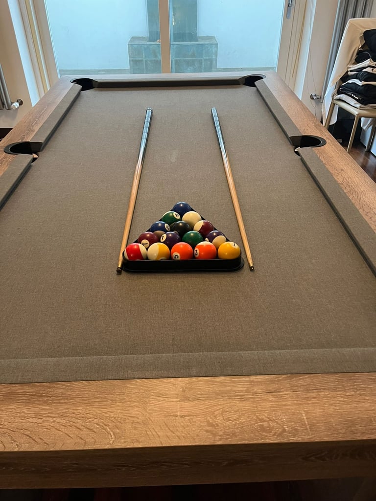 Pool table with table tennis top