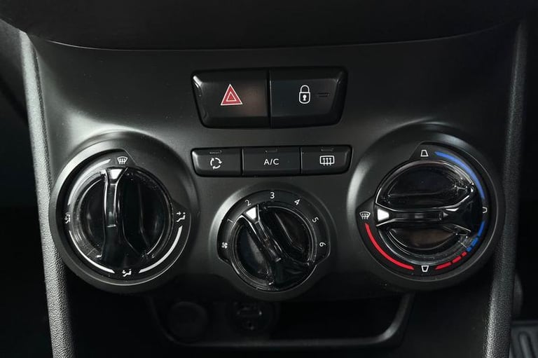 2017 Peugeot 2008 1.6 BlueHDi 100 Active 5dr - MOT'D TO JUNE 2026, 2 KEYS, TOUCHSCREEN, BLUET Est...