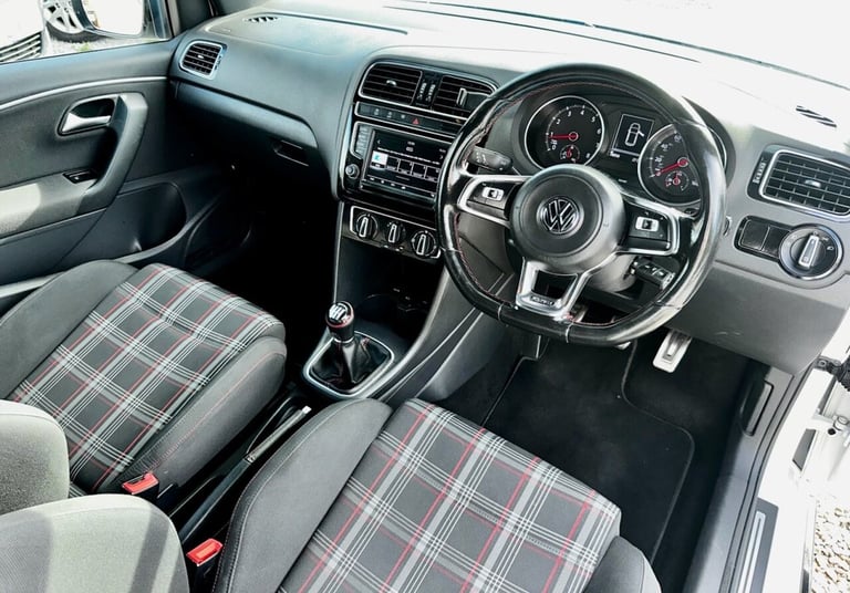 2016 Volkswagen Polo 1.8 TSI BlueMotion Tech GTI Hatchback 3dr Petrol Manual Euro 6 (s/s) (192 p ...