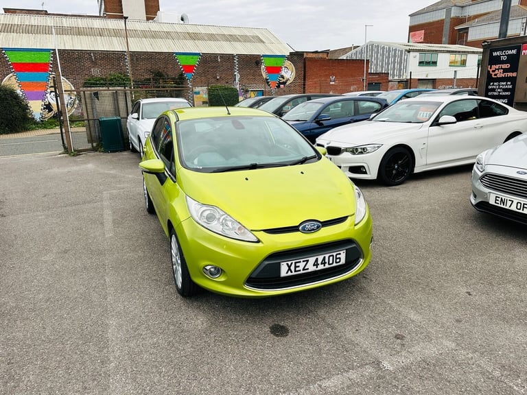 image for 2009 Ford Fiesta 1.4 Titanium 5dr Auto HATCHBACK Petrol Automatic
