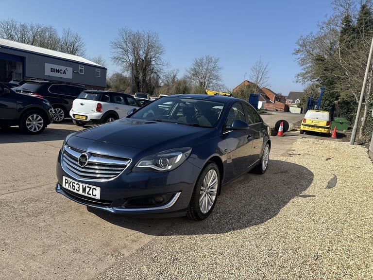 2013 Vauxhall Insignia 1.8i VVT Design Nav 5dr HATCHBACK PETROL Manual