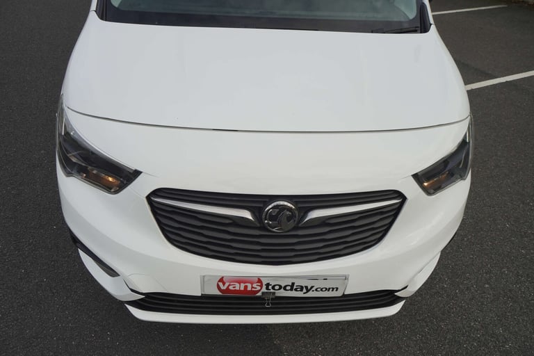 2022 Vauxhall Combo 1.5 Combo 2300 Sportive L2 LWB + 3 Seater + Twin Slider + Top Spec Van Panel ...