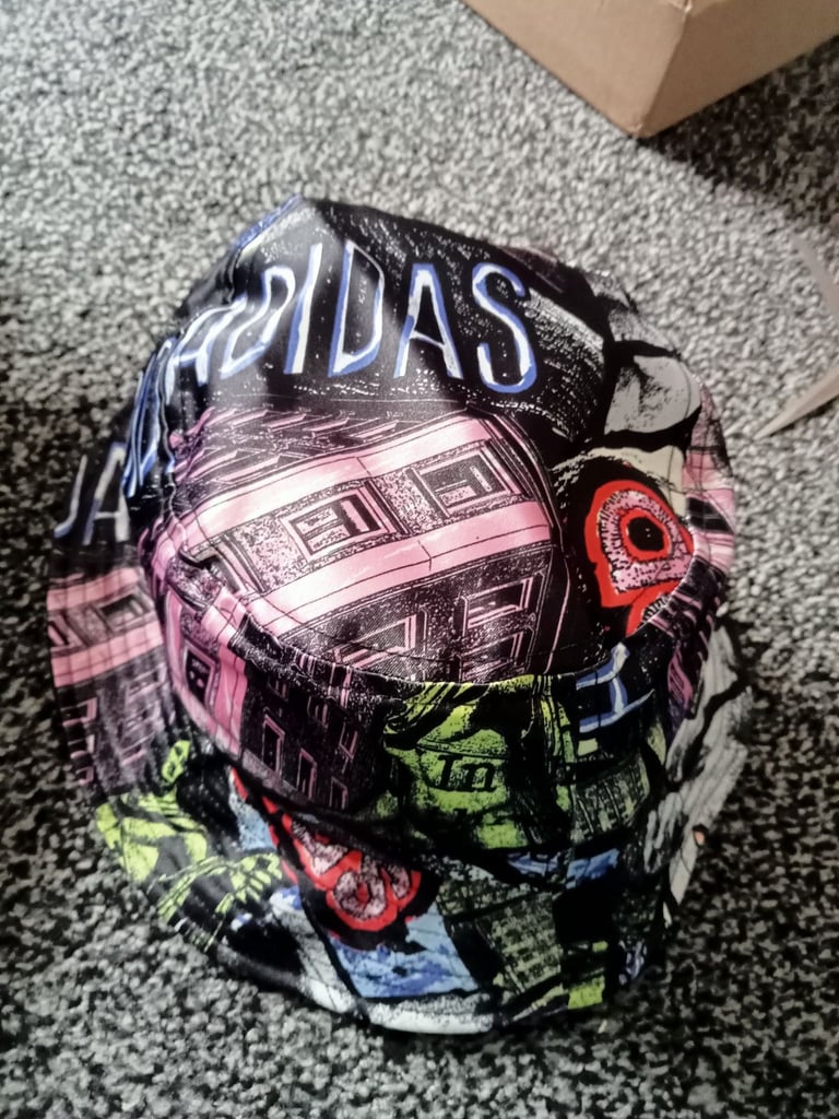 image for Adidas Jeremy Scott one size fits all Bucket hat. Original brand new. Bolton