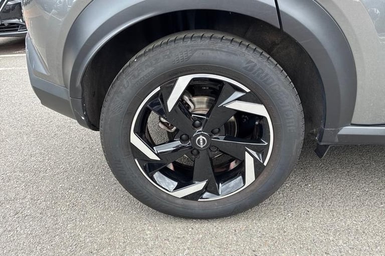 2023 Nissan Juke 1.6 Hybrid N-Connecta 5dr Auto Automatic Hatchback Hybrid Automatic