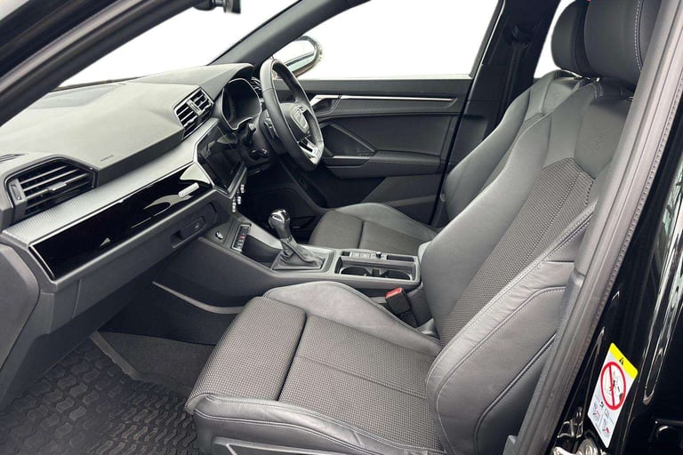 2023 Audi Q3 40 TFSI Quattro Black Edition 5dr S Tronic SUV Petrol Automatic