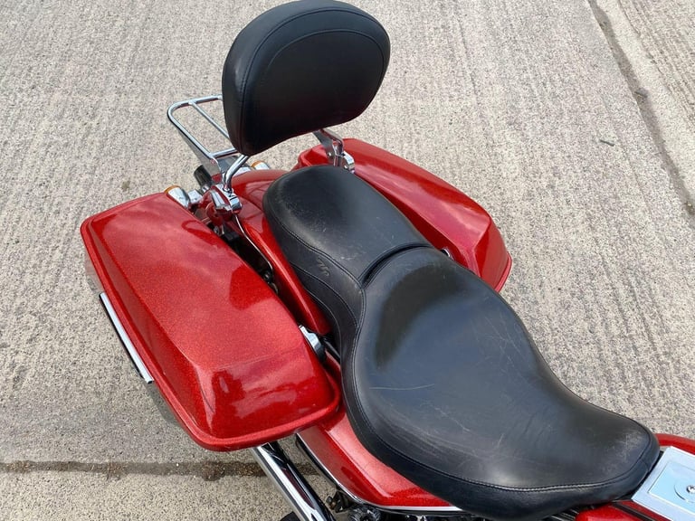 2004 HARLEY DAVIDSON FLHRCI ROAD KING CLASSIC 1550 - CUSTOM TOURING CRUISER