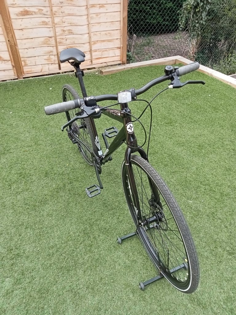 Schwinn Interlink Aluminium Hybrid Bike.