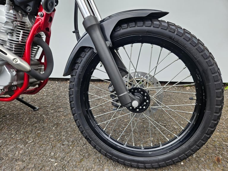 Yamaha XG250 Tricker in outstanding colours 