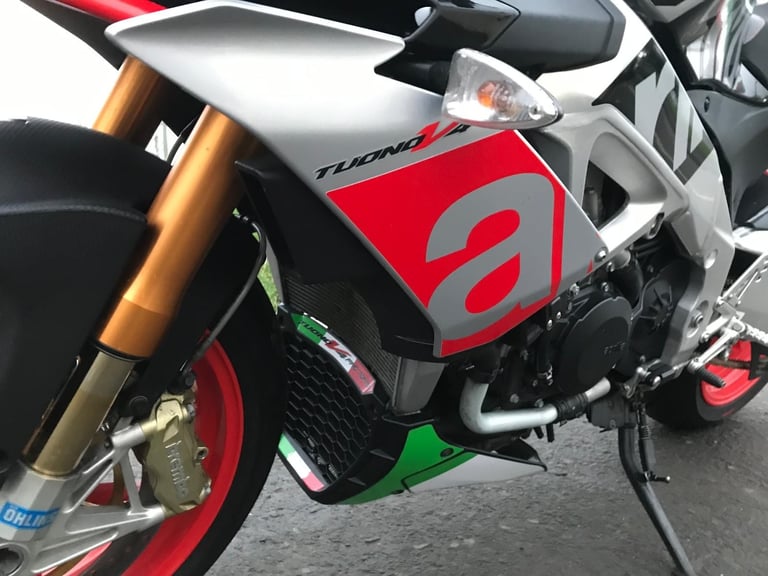 APRILIA TUONO 1100 V4 FACTORY, 2016(16), 3 OWNERS, IMMACULATE CONDITION, £6795