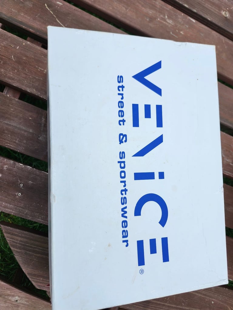image for Venice mens trainers 