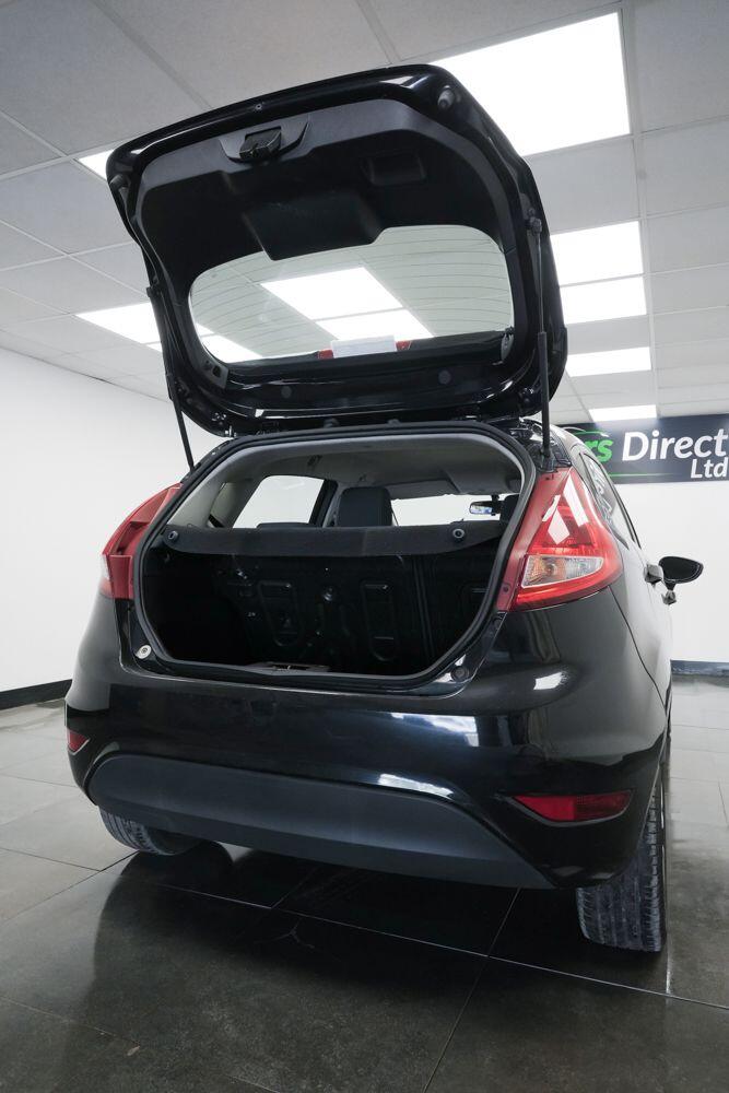 2010 Ford Fiesta 1.25 Zetec 5dr HATCHBACK Petrol Manual