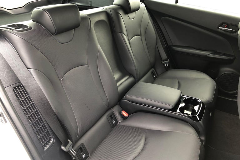 2018 Toyota Prius 1.8 VVTi Plug-in Excel 5dr CVT Hatchback PETROL/ELECTRIC Automatic