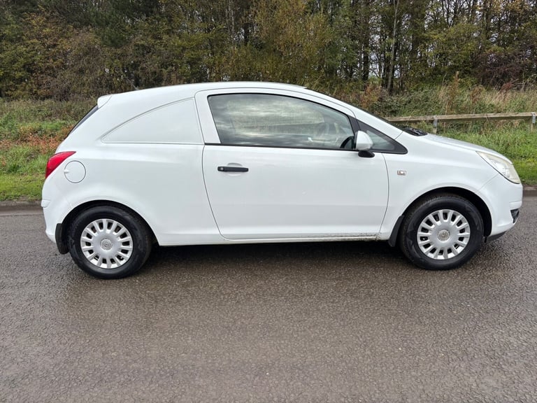 (60) 2010 VAUXHALL CORSA VAN 1.3 CDTI DIESEL