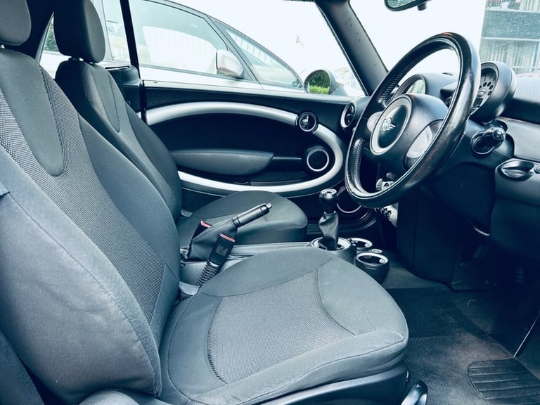 2010 60 MINI CONVERTIBLE 1.6 ONE CONVERTIBLE 2DR PETROL MANUAL EURO 5 (98 PS)
