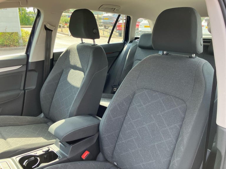 2021 Volkswagen Golf LIFE TSI ESTATE Petrol Manual