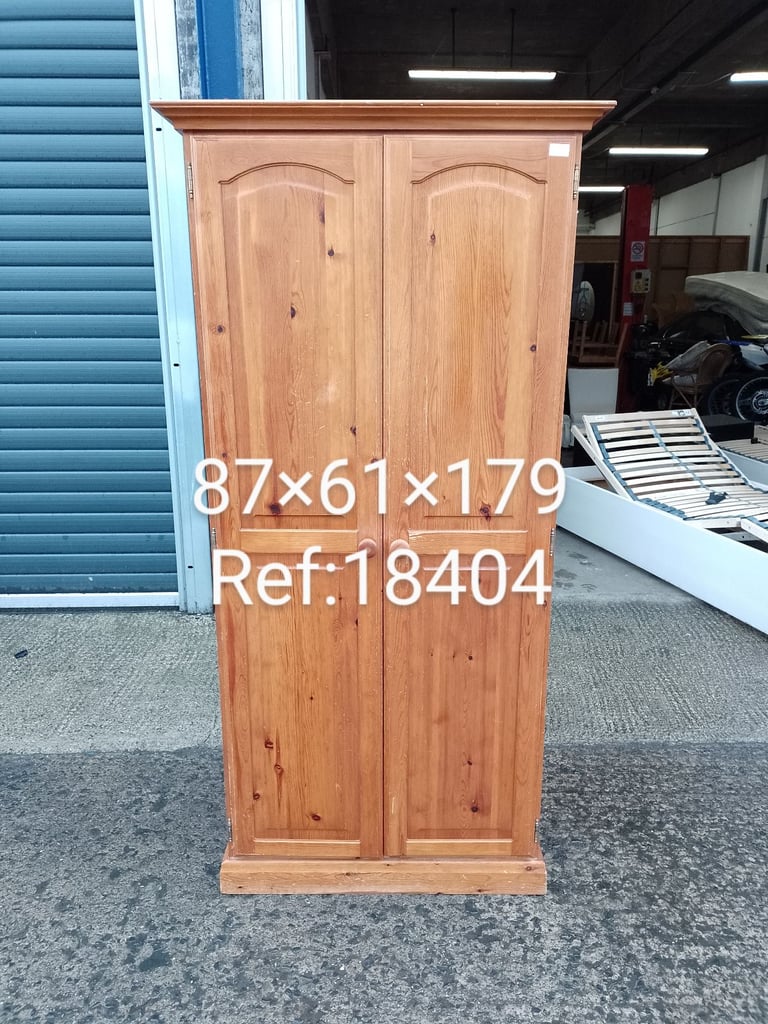 2 door pine wardrobe, Ref:18404 £85.00